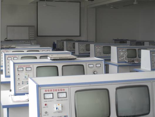 電子電工實訓(xùn)中心實訓(xùn)室簡介-咸陽職業(yè)技術(shù)學(xué)院